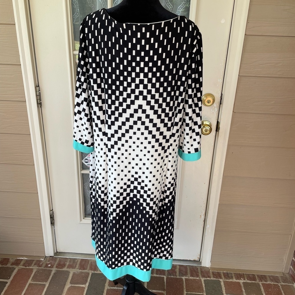 Signature by Larry Levine Geometric Dress 18W Black White Teal 💠